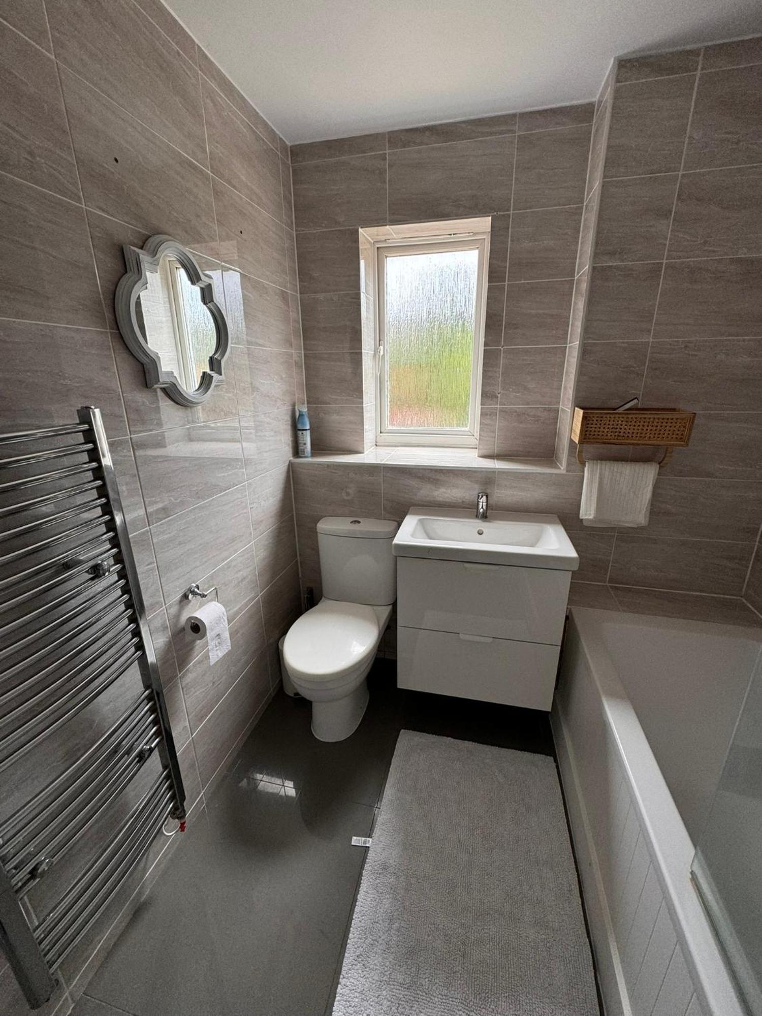 2-Bedroom Flat Walking Distance To Excel London - Perfect Location! Eksteriør billede