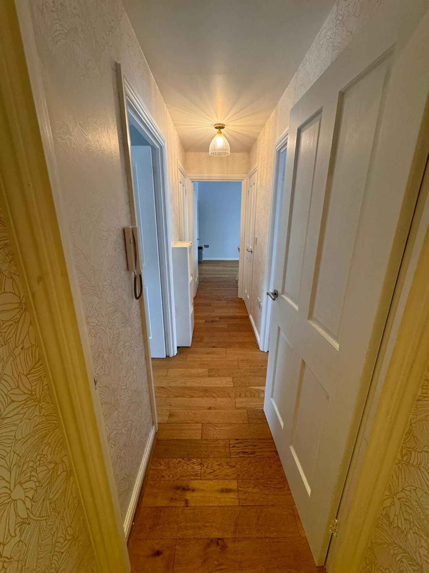 2-Bedroom Flat Walking Distance To Excel London - Perfect Location! Eksteriør billede